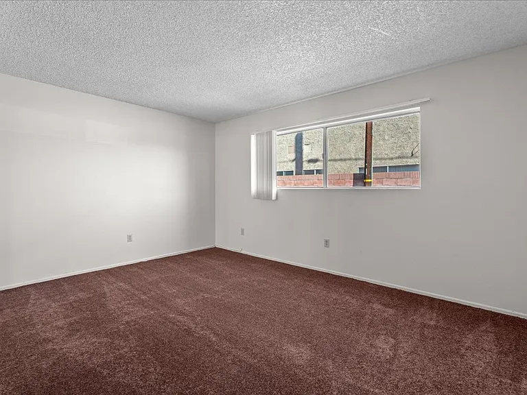 Casa Granada Apartments — Photo 15