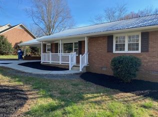 1103 Williams St, Ramseur, NC 27316