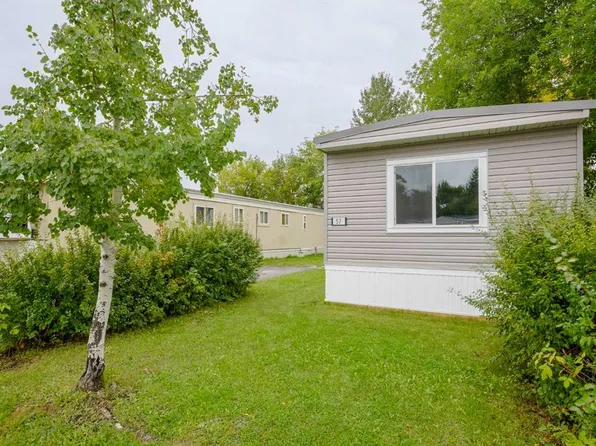 6220 17th Ave SE #57, Calgary, AB T2A 7H4