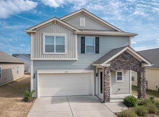 2039 Blue Iris Dr, Matthews, NC 28104