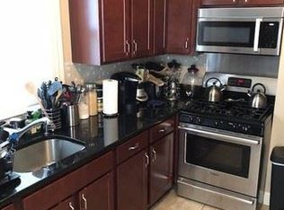 82 Dexter Ave, Watertown, MA 02472