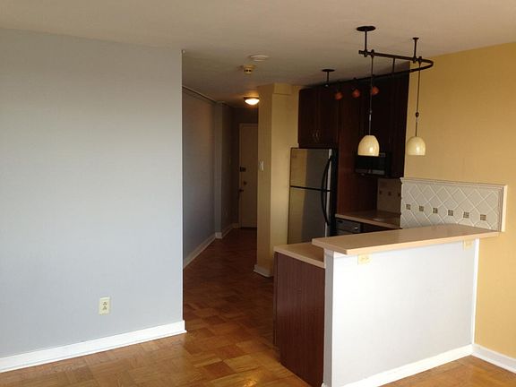 2nd image of 2601 Pennsylvania Ave APT 714