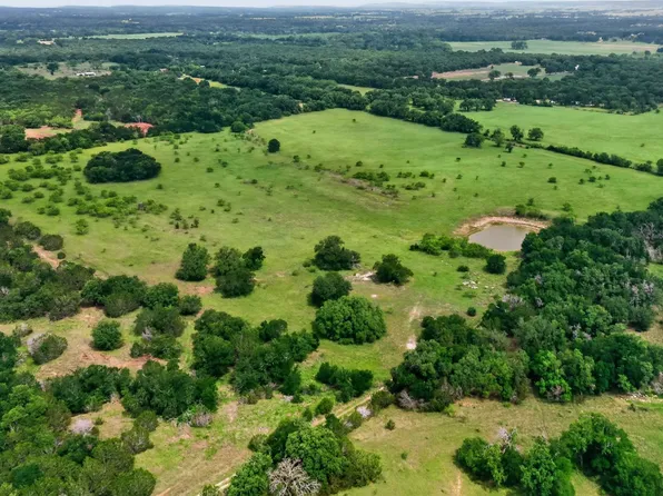 Moccasin Bend Rd, Gatesville, TX 76528