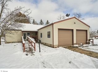 880 Ridgewood Rd, Wadsworth, OH 44281