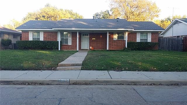 1st image of 1805 Acosta St