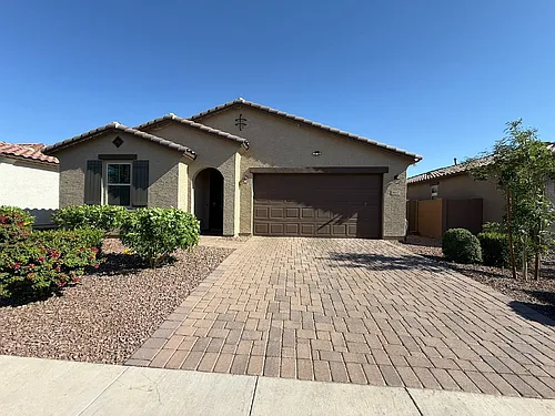11037 W Hadley St Photo 1