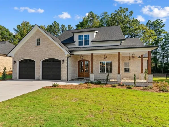 107 W Riley St, Chatsworth, GA 30705