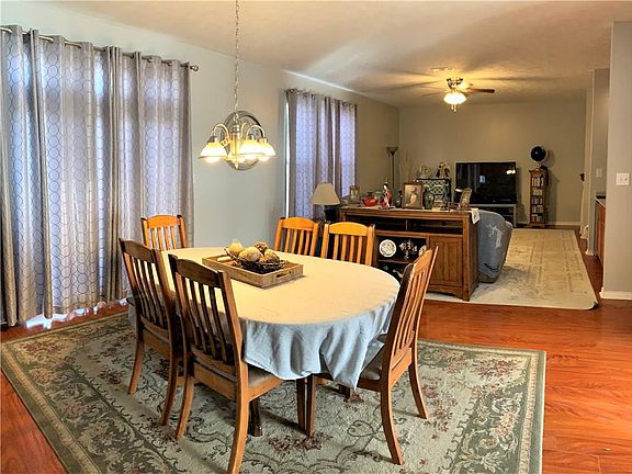 3rd image of 5966 Remrod Dr