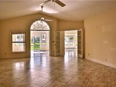 5th image of 185 McKee Ln