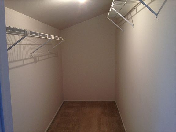 5th image of 45 Cobbler Ln