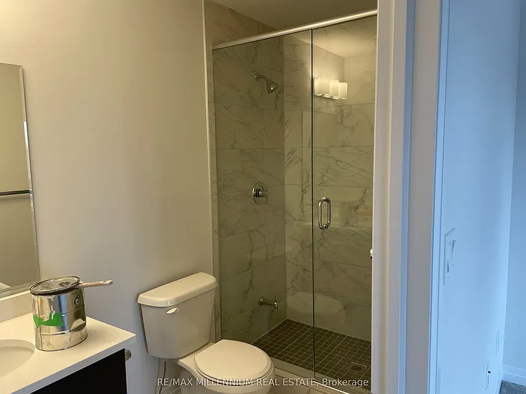 51 Sparrow Ave #24 — Photo 20