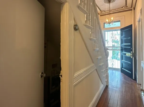 14-28 Astoria Park South image 16 of 29