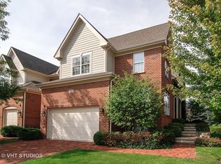 906 Hickory Dr, Western Springs, IL 60558