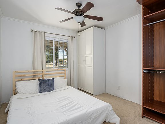 5th image of 3645 N 21st Ave #1