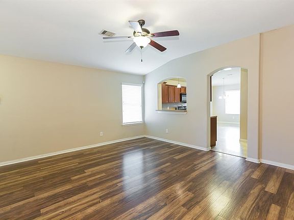4th image of 20210 Pine Water Ln