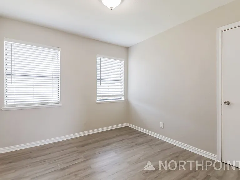 9946 Bowman Blvd — Photo 11