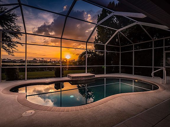 2nd image of 1881 Coconut Palm Cir