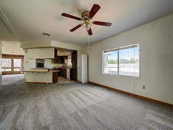 2nd image of 20 Rollingwood Dr Space 141