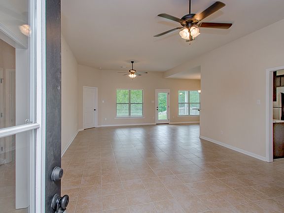 4th image of 42228 Marblestone Ave