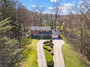 535 Barrington Ridge Rd, Painesville, OH 44077