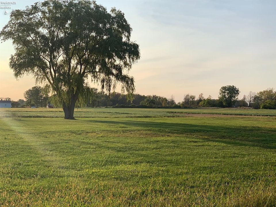 2nd image of 2522 N Leutz Rd
