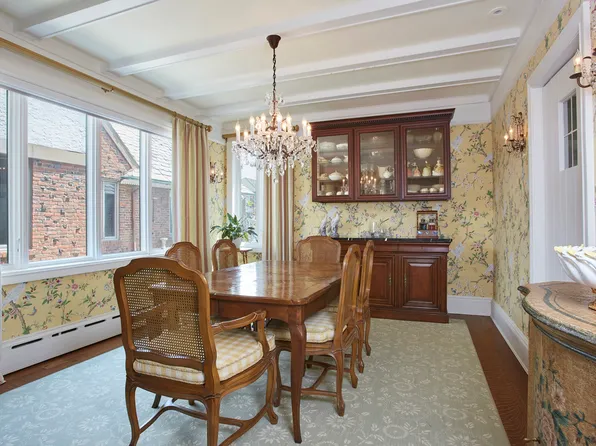 8029 Shore Road image 5 of 14