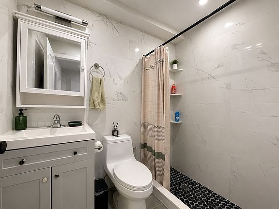 2nd image of 8874 17th Ave APT 1