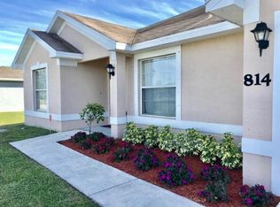814 SW Juliet Ave, Port Saint Lucie, FL 34953