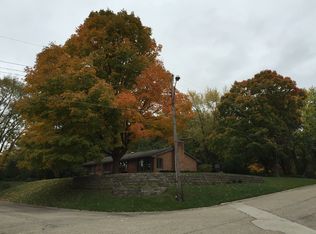 1400 Mark Ln, Normal, IL 61761