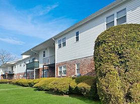 Topton Garden Apartments