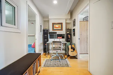 Sold by Avenue Sotheby's International Realty