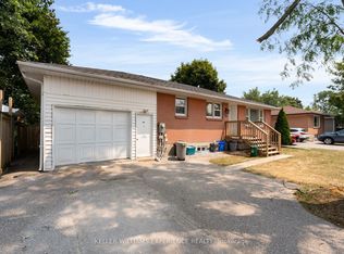 29 Parkdale Cres UNIT 1, Barrie, ON L4M 2J1