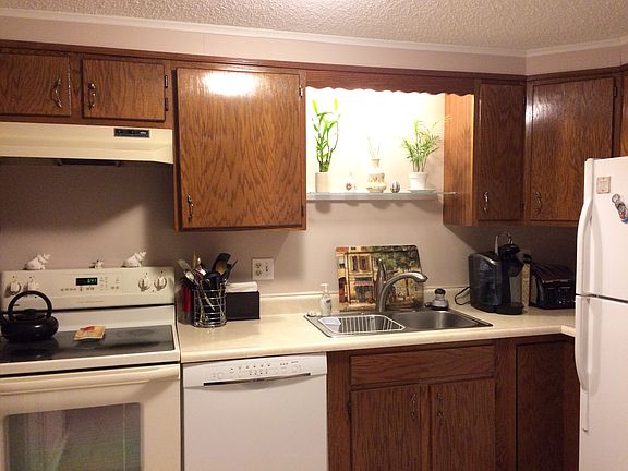 5th image of 140 Beachview Ave Unit 276