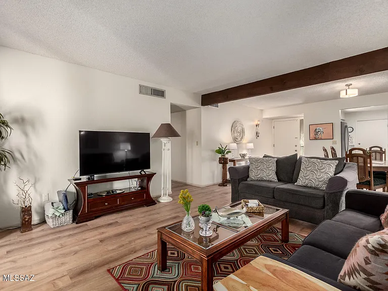 4254 E La Cienega Dr — Photo 7