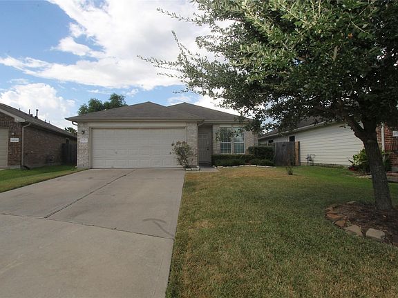2nd image of 19326 Golden Cactus Ln
