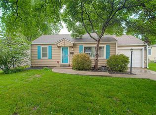 7628 Foster St, Overland Park, KS 66204