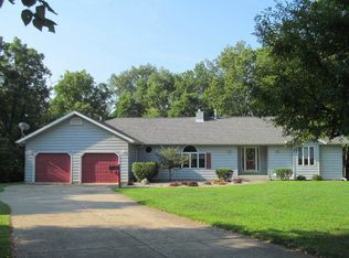 12 Rhett Butler Dr, Streator, IL 61364