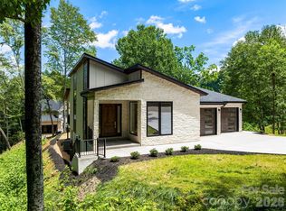 23 Early Spring Way, Leicester, NC 28748