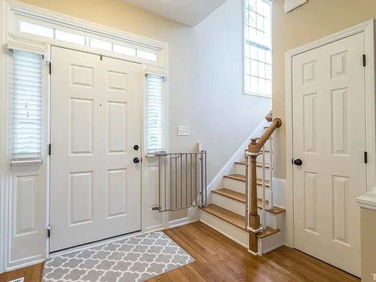Foyer, Coat Closet