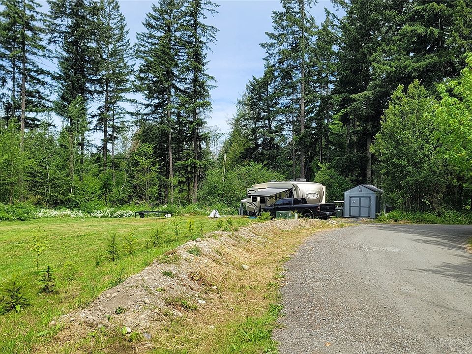 1st image of 36512 80th Avenue E