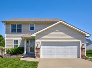 9323 Wilson St, West Des Moines, IA 50266