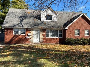 617 W Jefferson St #B, Morton, IL 61550