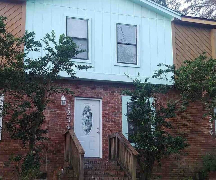 1st image of 1234 Continental Ct