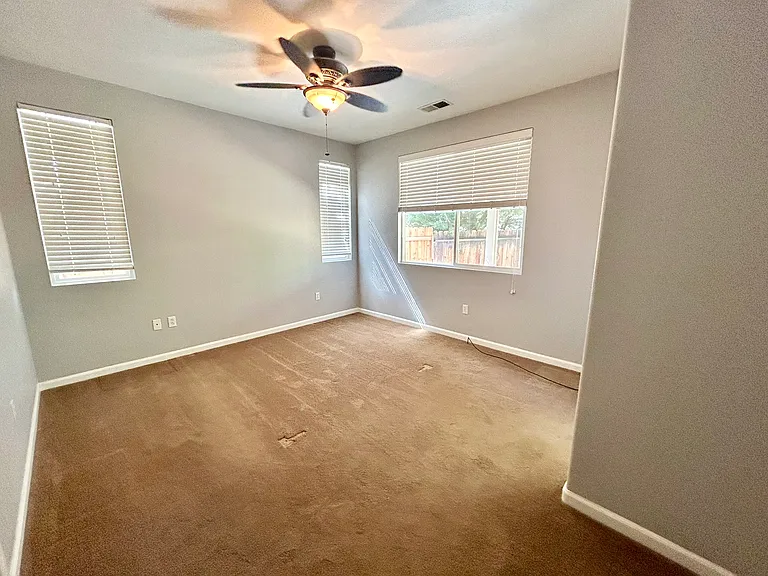 392 Royal Troon Dr — Photo 10
