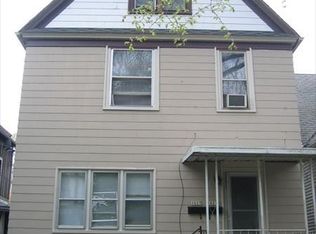 1627 E Belleview Pl #A, Milwaukee, WI 53211