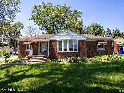 33033 Edgegrove, Fraser, MI, 48026