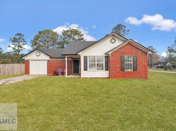 13 W Kenny Dr, Hinesville, GA 31313