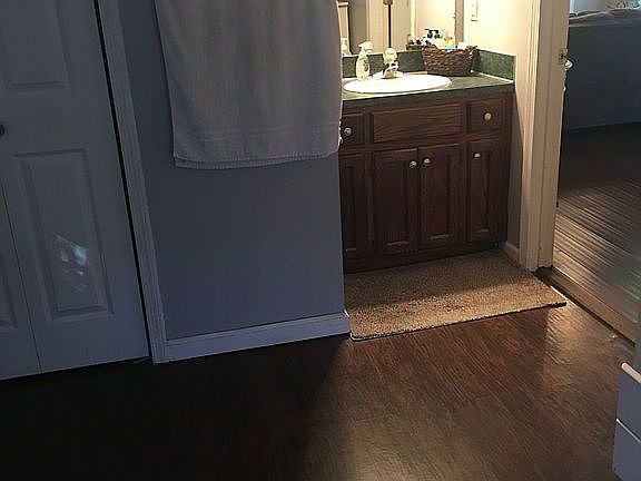 4th image of 151 Henderson Ave