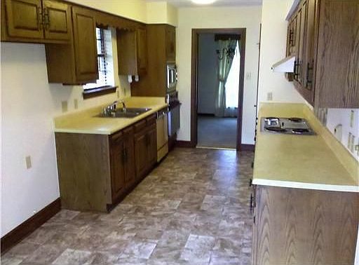 2nd image of 3533 Silver Maple Ct