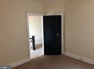 923 E Darby Rd #B, Havertown, PA 19083